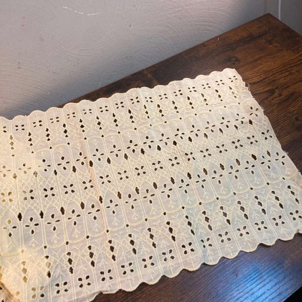 Eyelet Lace Dresser Scarves Cream Scalloped Edge Linens Set of 2 Vintage